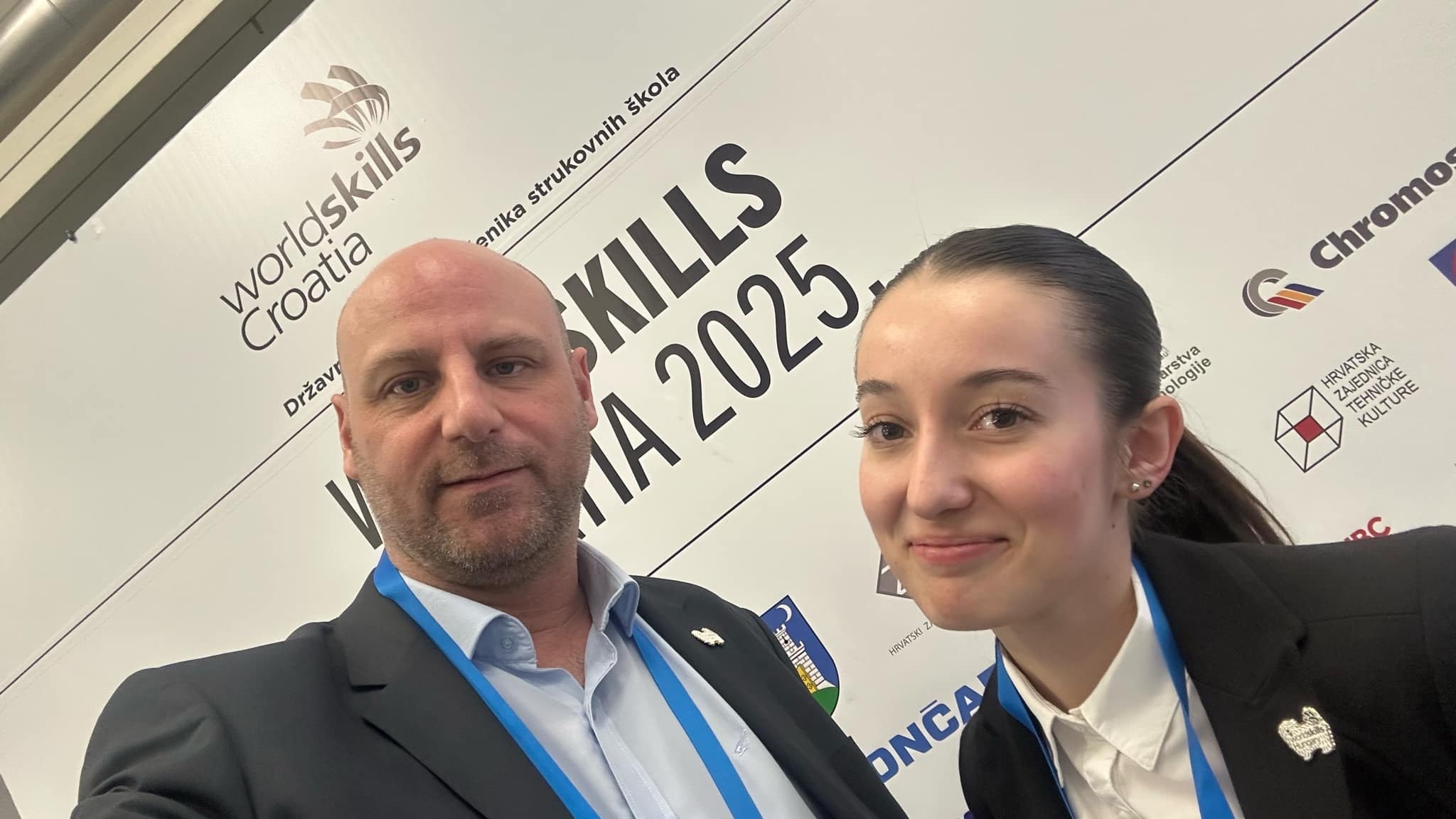 Zágrábban vesz részt felkészülő versenyen az EuroSkills 2025. pincér szakma magyar indulója!